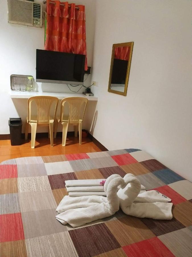 Park Vil-La Apartelle Quezon City Exteriér fotografie