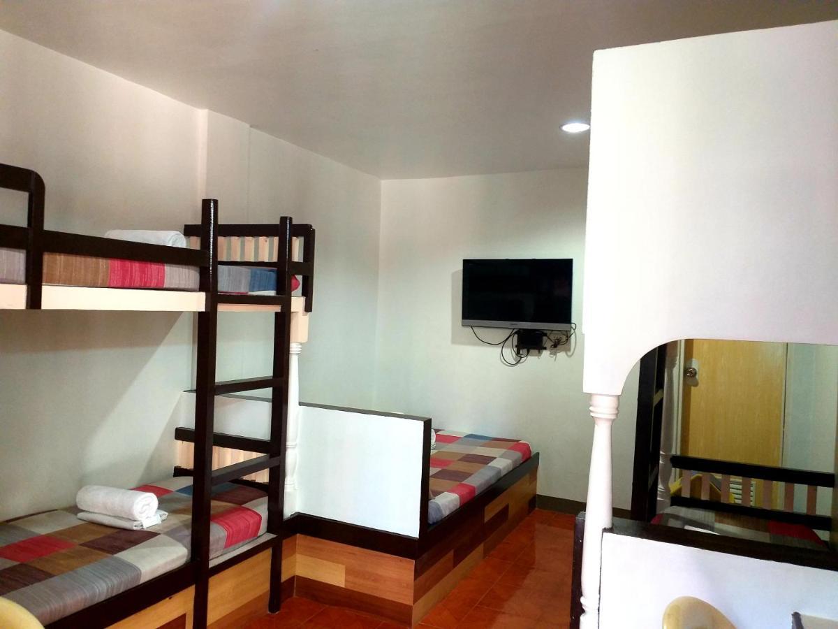 Park Vil-La Apartelle Quezon City Exteriér fotografie